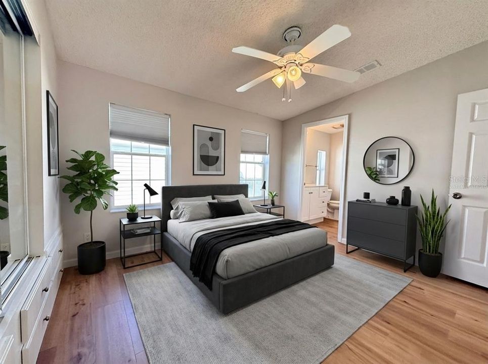 For Sale: $164,000 (2 beds, 2 baths, 1128 Square Feet)