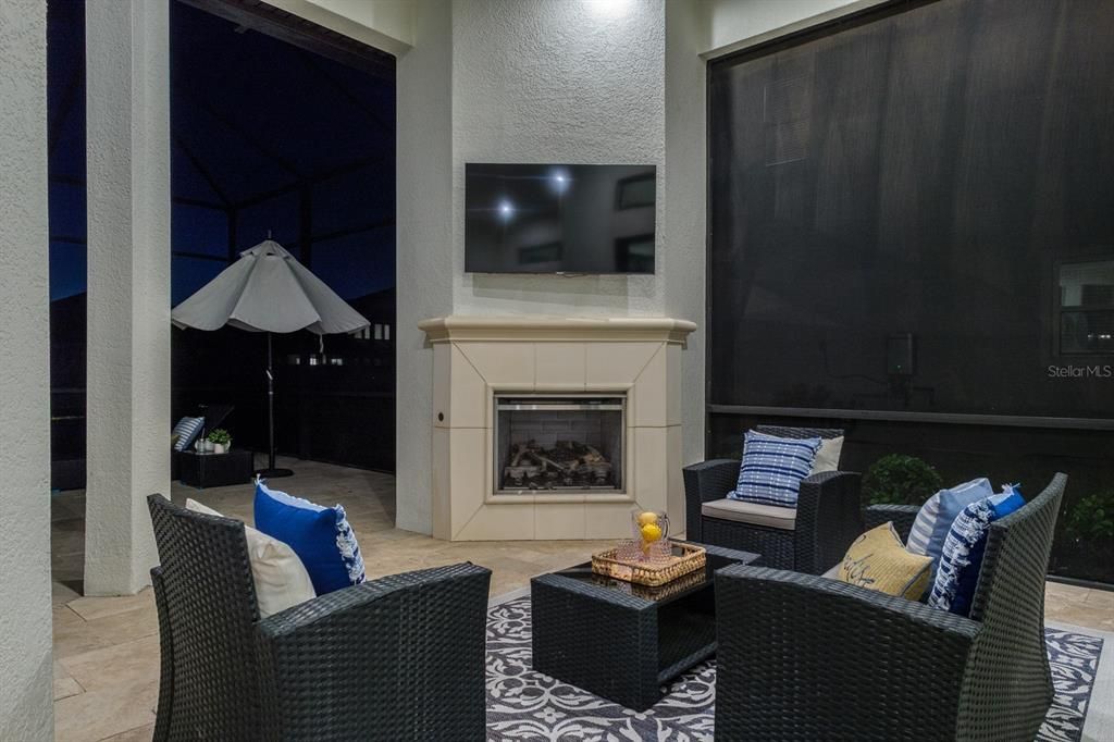 En Venta: $1,159,000 (3 camas, 3 baños, 3062 Pies cuadrados)