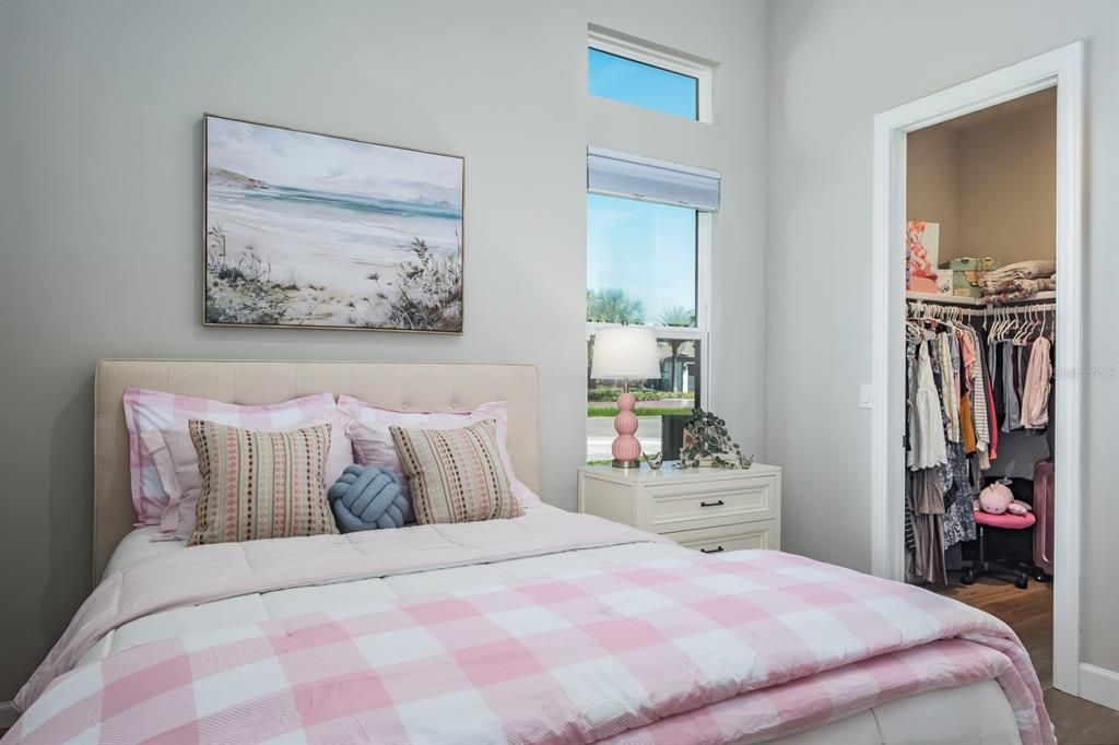 En Venta: $1,159,000 (3 camas, 3 baños, 3062 Pies cuadrados)