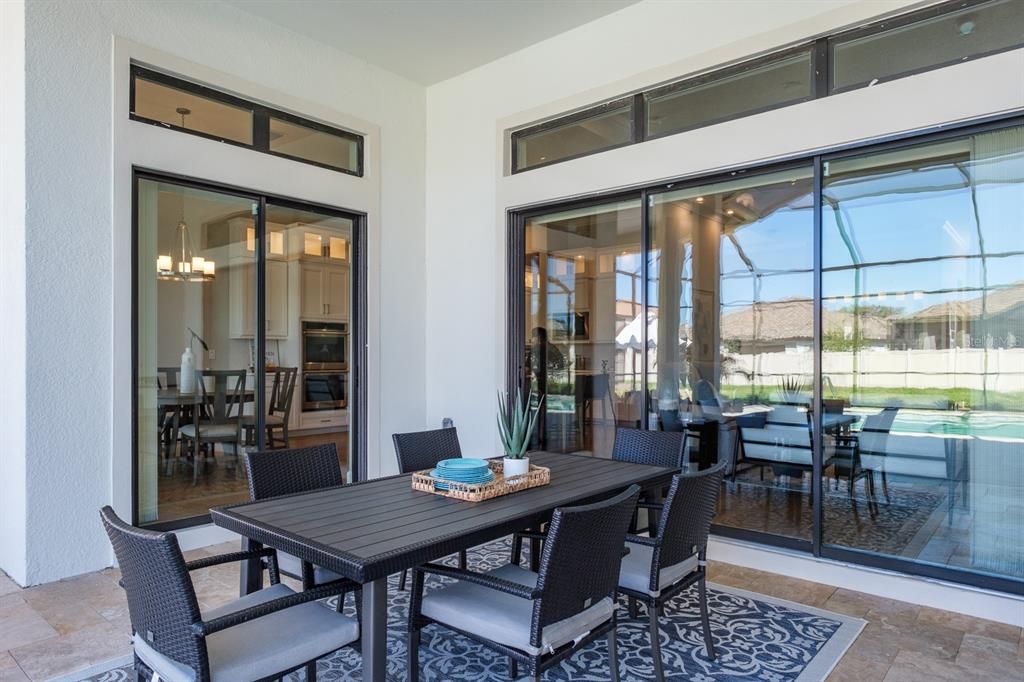 En Venta: $1,159,000 (3 camas, 3 baños, 3062 Pies cuadrados)