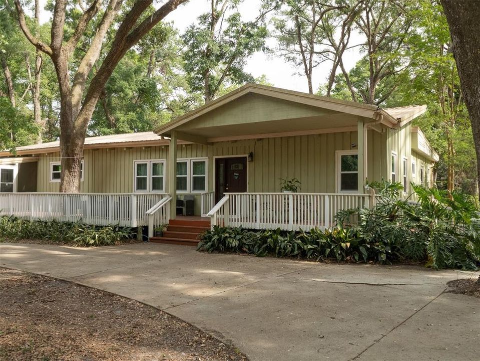 En Venta: $495,000 (4 camas, 3 baños, 2458 Pies cuadrados)