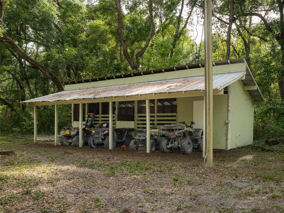 En Venta: $495,000 (4 camas, 3 baños, 2458 Pies cuadrados)