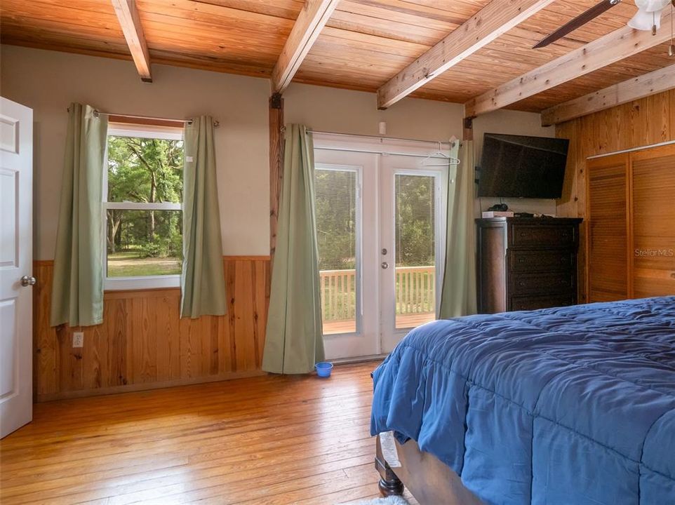 En Venta: $495,000 (4 camas, 3 baños, 2458 Pies cuadrados)