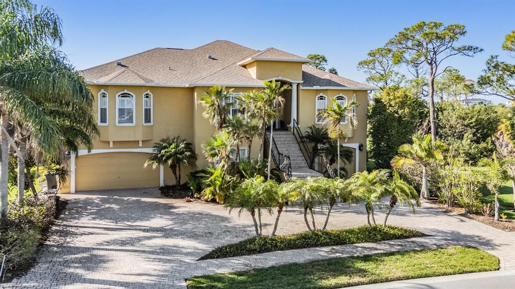 En Venta: $1,249,900 (4 camas, 4 baños, 3833 Pies cuadrados)