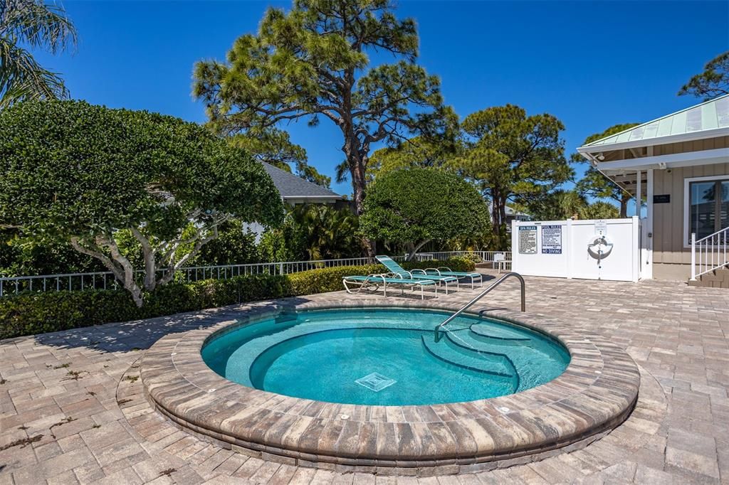 En Venta: $1,249,900 (4 camas, 4 baños, 3833 Pies cuadrados)