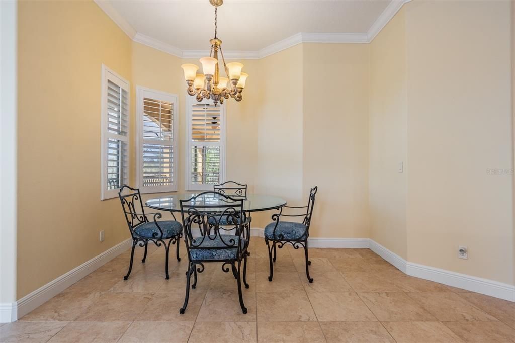 En Venta: $1,249,900 (4 camas, 4 baños, 3833 Pies cuadrados)