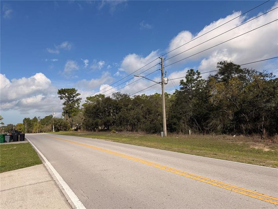 На продажу: $48,999 (0.85 acres)