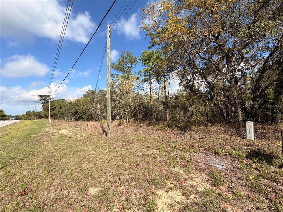 На продажу: $48,999 (0.85 acres)