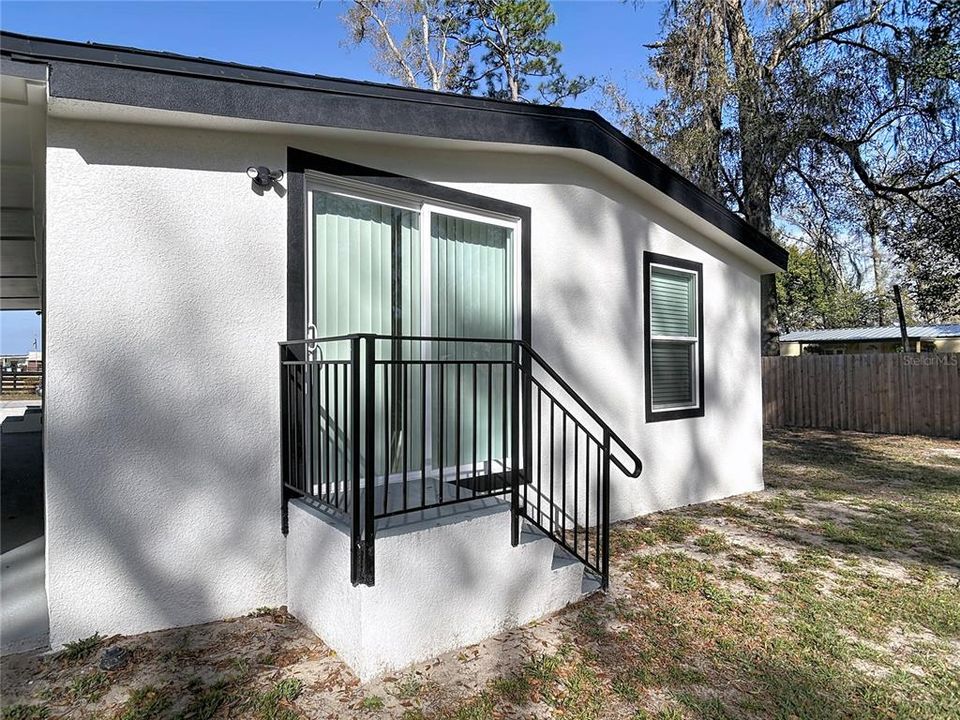 Activo con contrato: $259,900 (3 camas, 2 baños, 960 Pies cuadrados)