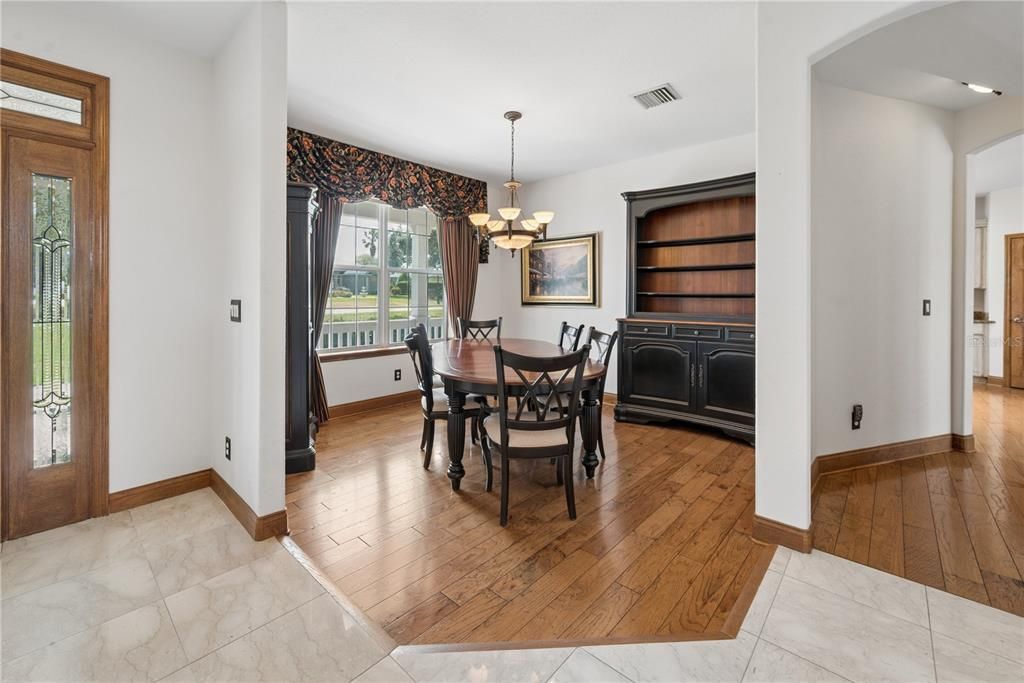 En Venta: $875,000 (3 camas, 3 baños, 3467 Pies cuadrados)