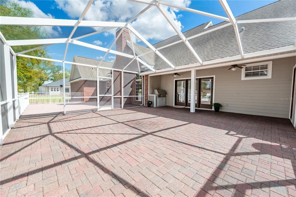 En Venta: $875,000 (3 camas, 3 baños, 3467 Pies cuadrados)