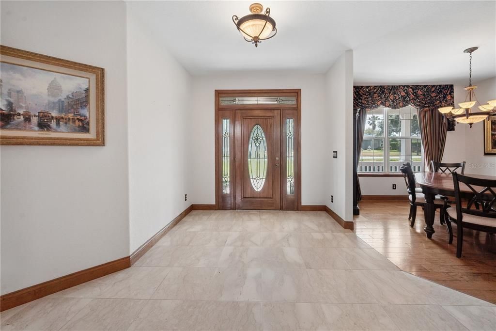 En Venta: $875,000 (3 camas, 3 baños, 3467 Pies cuadrados)