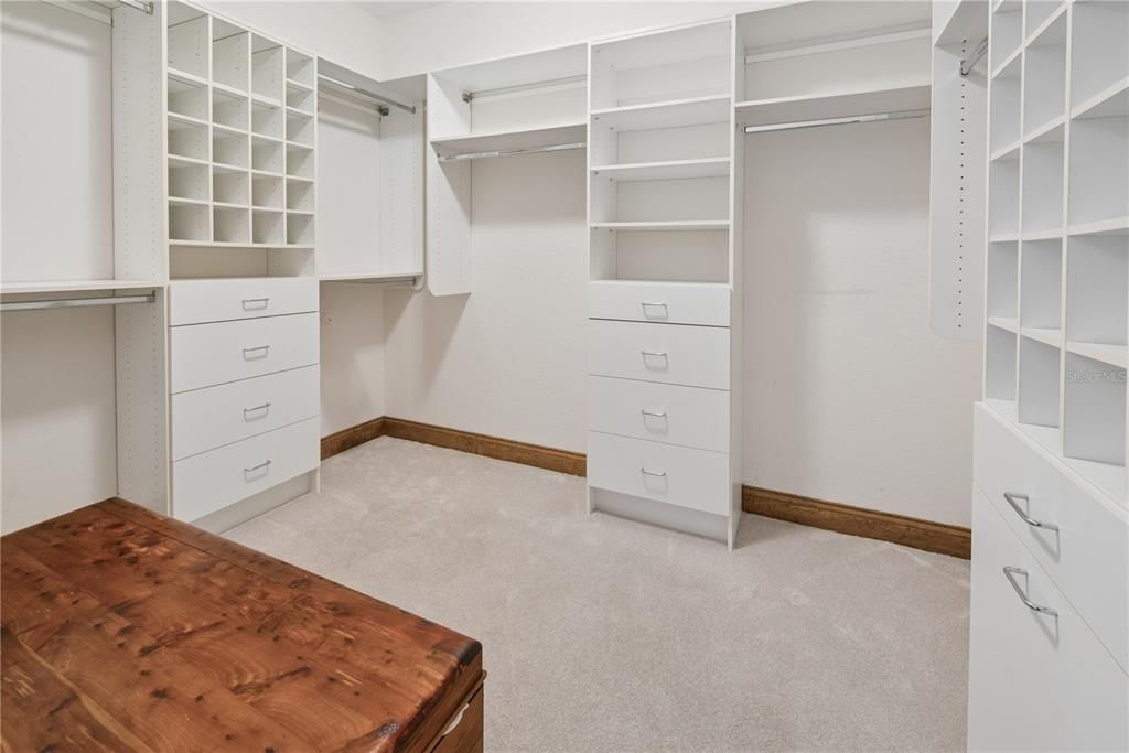 En Venta: $875,000 (3 camas, 3 baños, 3467 Pies cuadrados)