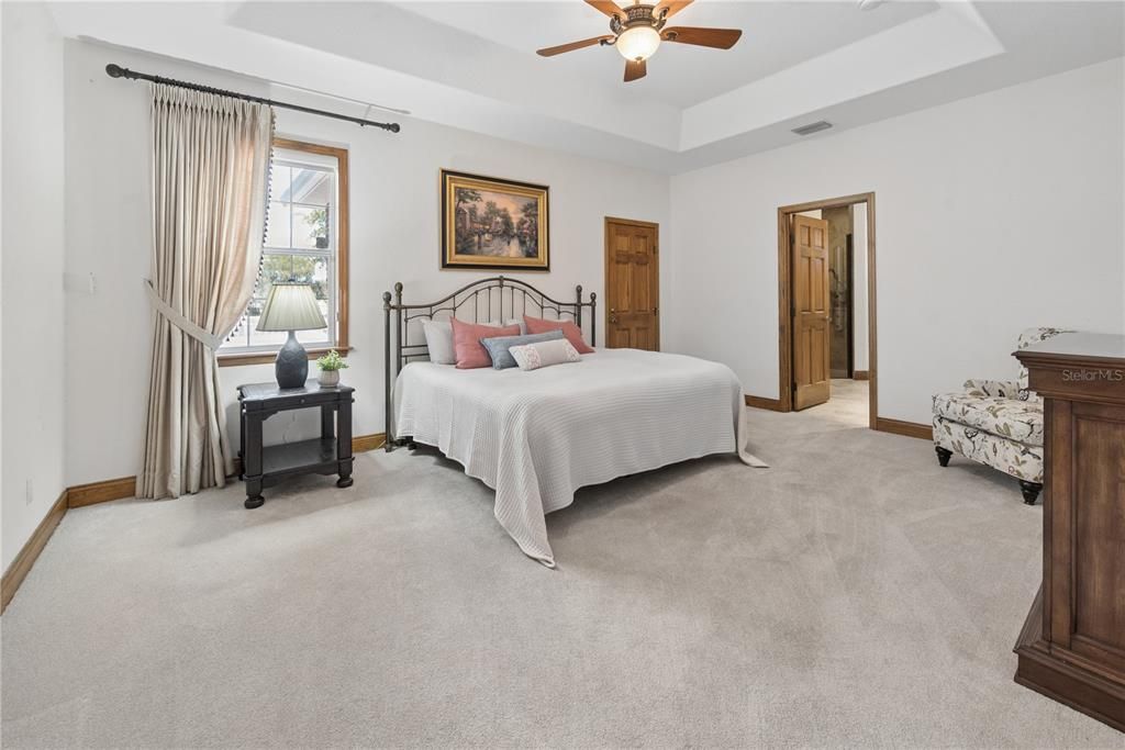 En Venta: $875,000 (3 camas, 3 baños, 3467 Pies cuadrados)