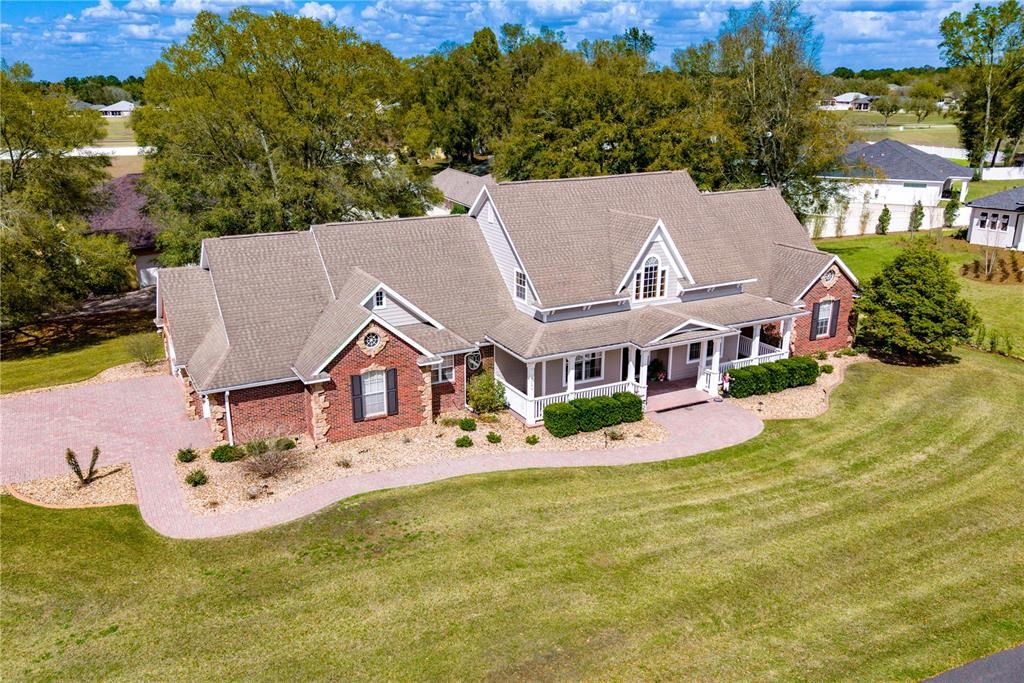 En Venta: $875,000 (3 camas, 3 baños, 3467 Pies cuadrados)