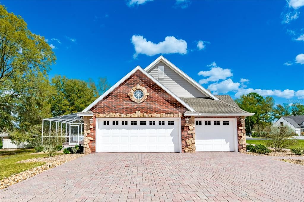 En Venta: $875,000 (3 camas, 3 baños, 3467 Pies cuadrados)