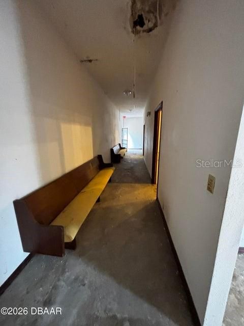 待售: $269,900 (0 贝兹, 0 浴室, 2400 平方英尺)