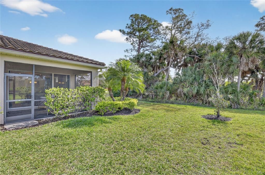 Под контрактом: $367,000 (2 спален, 2 ванн, 1432 Квадратных фут)