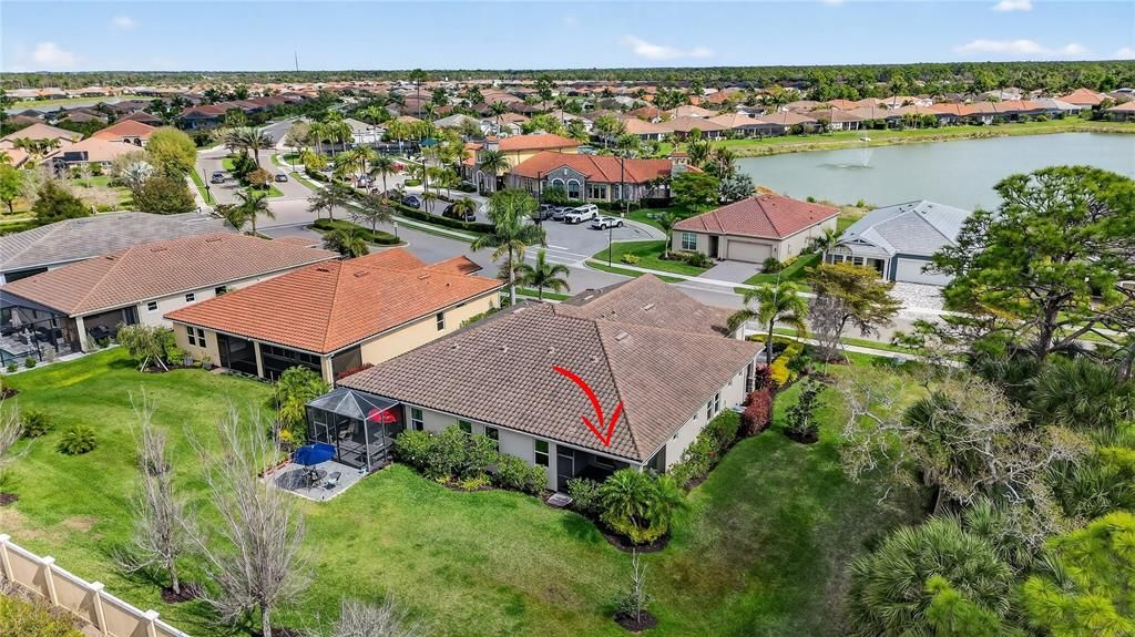 Под контрактом: $367,000 (2 спален, 2 ванн, 1432 Квадратных фут)