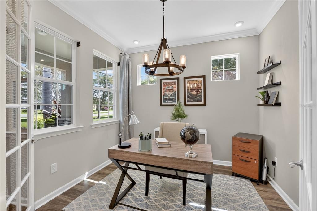 Под контрактом: $367,000 (2 спален, 2 ванн, 1432 Квадратных фут)