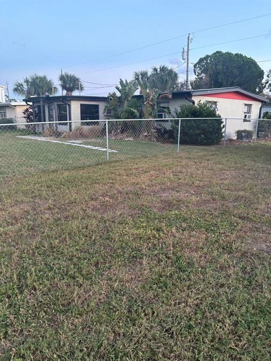 待售: $87,000 (0.12 acres)