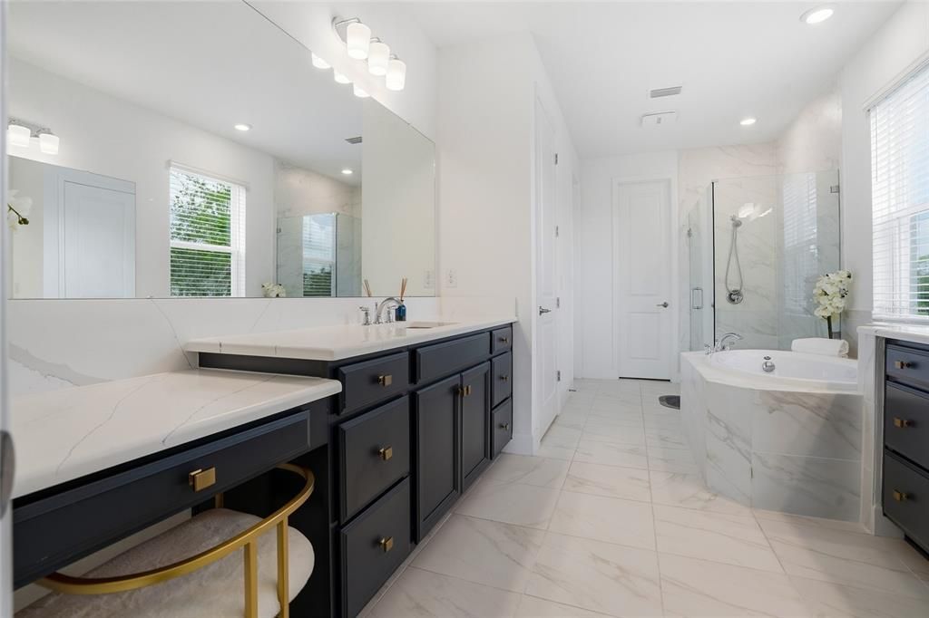 For Sale: $978,000 (6 beds, 4 baths, 4181 Square Feet)