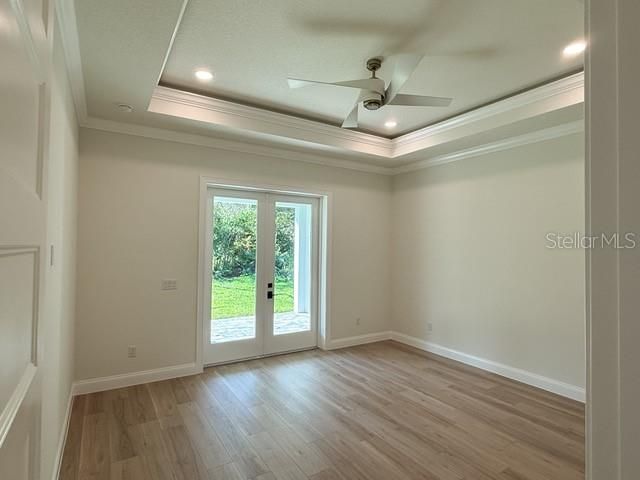 For Sale: $849,000 (3 beds, 3 baths, 2327 Square Feet)