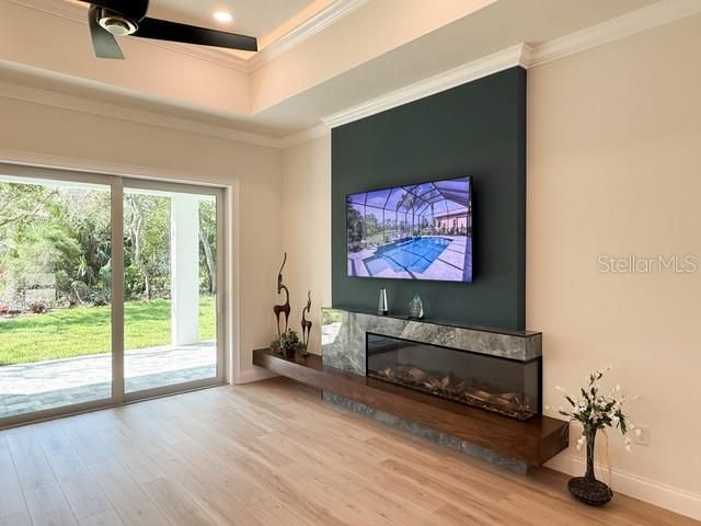 For Sale: $849,000 (3 beds, 3 baths, 2327 Square Feet)