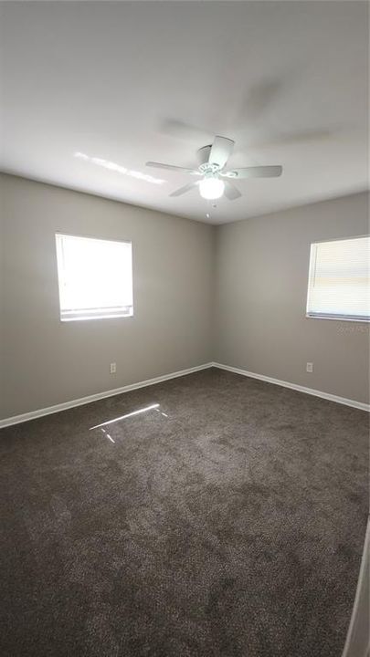 For Rent: $1,900 (3 beds, 2 baths, 1210 Square Feet)
