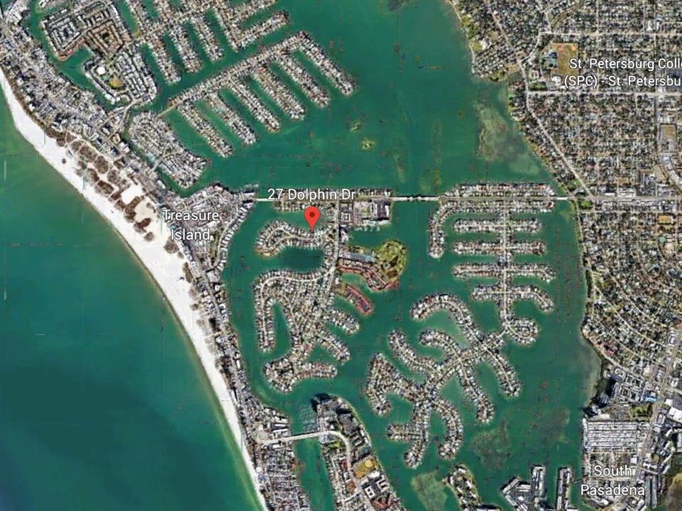 For Sale: $975,000 (0.25 acres)