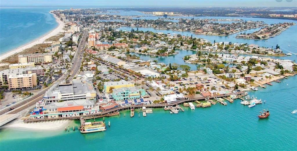 For Sale: $975,000 (0.25 acres)