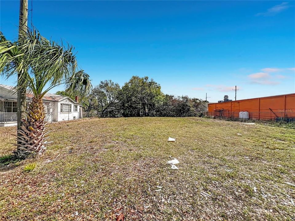 En Venta: $79,990 (0.18 acres)