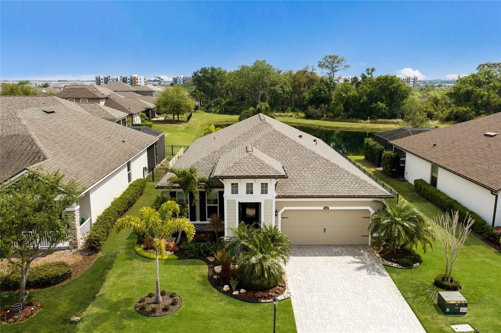 Activo con contrato: $499,000 (3 camas, 2 baños, 1970 Pies cuadrados)