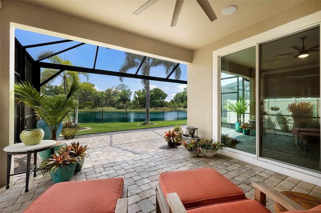 Activo con contrato: $499,000 (3 camas, 2 baños, 1970 Pies cuadrados)
