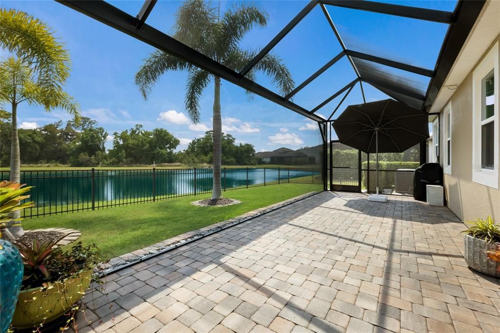 Activo con contrato: $499,000 (3 camas, 2 baños, 1970 Pies cuadrados)
