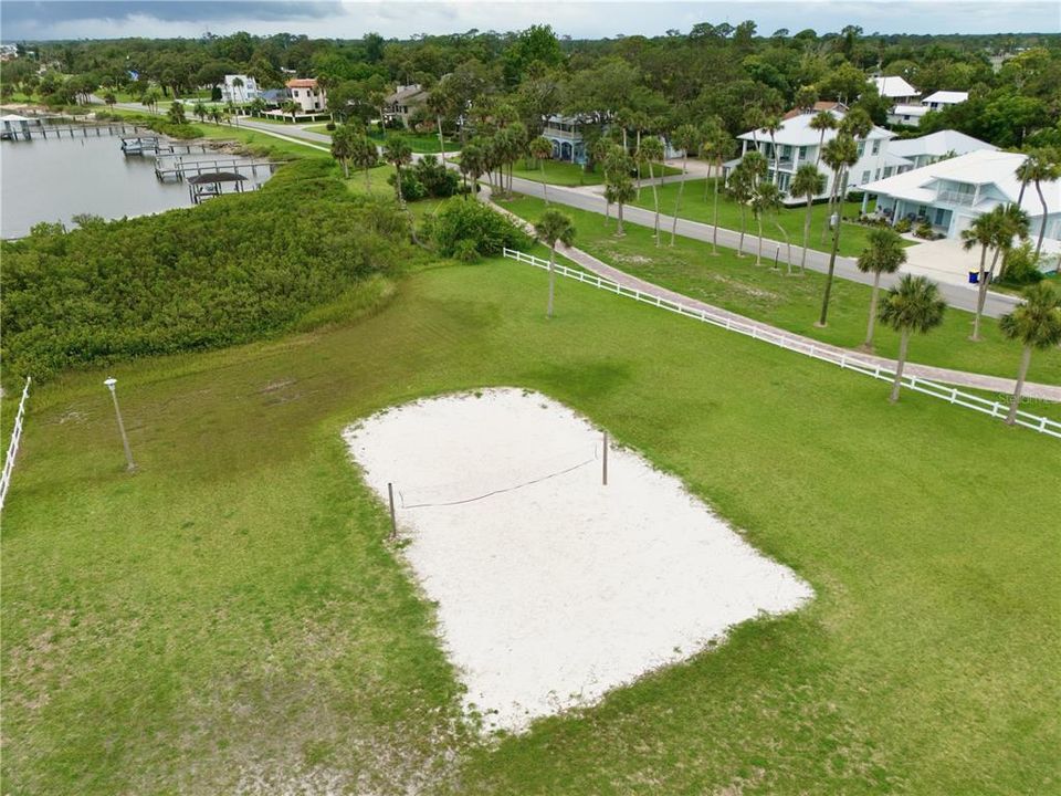 En Venta: $850,000 (0.54 acres)