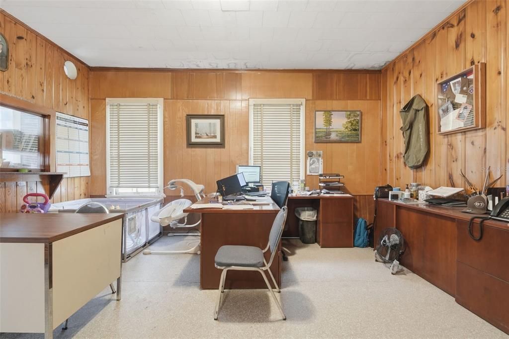 For Sale: $2,000,000 (0 beds, 0 baths, 10215 Square Feet)