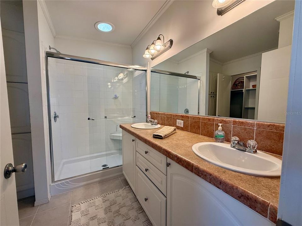 En Venta: $199,000 (2 camas, 2 baños, 1266 Pies cuadrados)