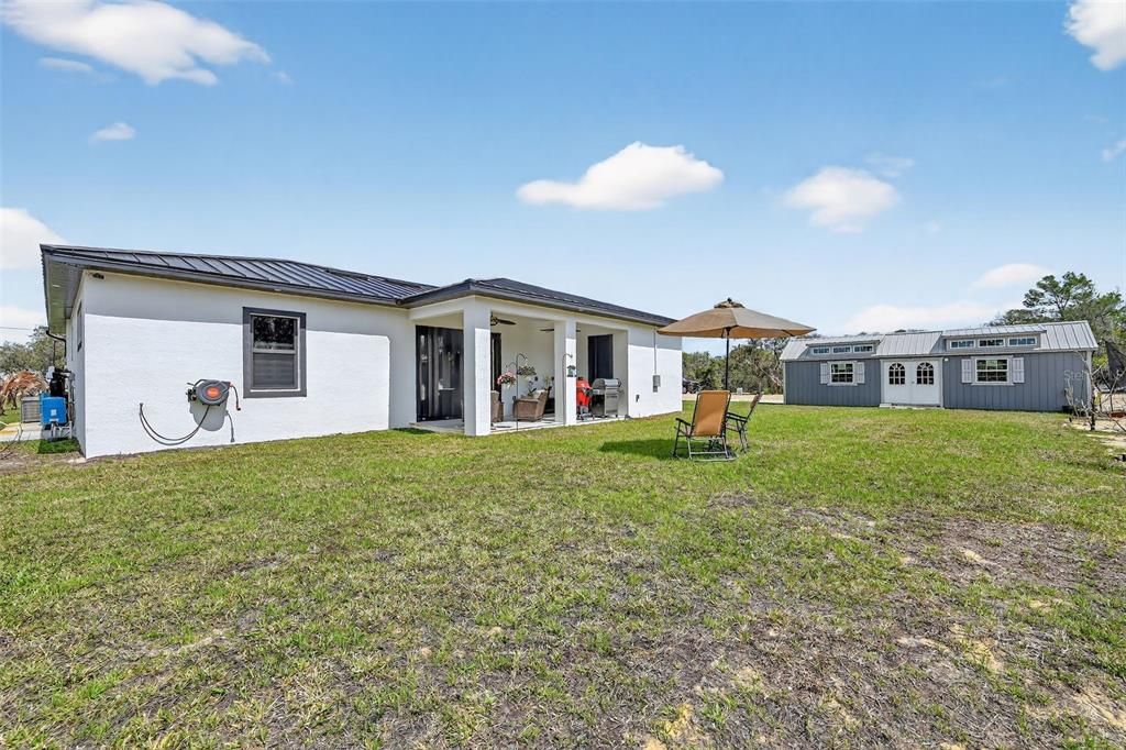 For Sale: $450,000 (3 beds, 3 baths, 1579 Square Feet)