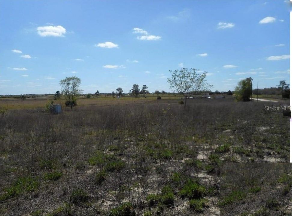 На продажу: $130,000 (5.07 acres)