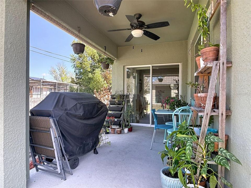 For Sale: $345,000 (3 beds, 2 baths, 1725 Square Feet)