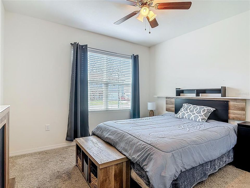 For Sale: $345,000 (3 beds, 2 baths, 1725 Square Feet)
