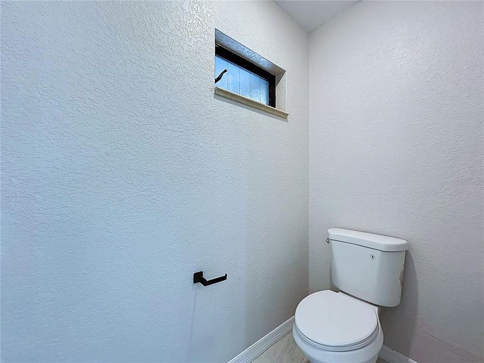 For Sale: $724,900 (5 beds, 3 baths, 4223 Square Feet)