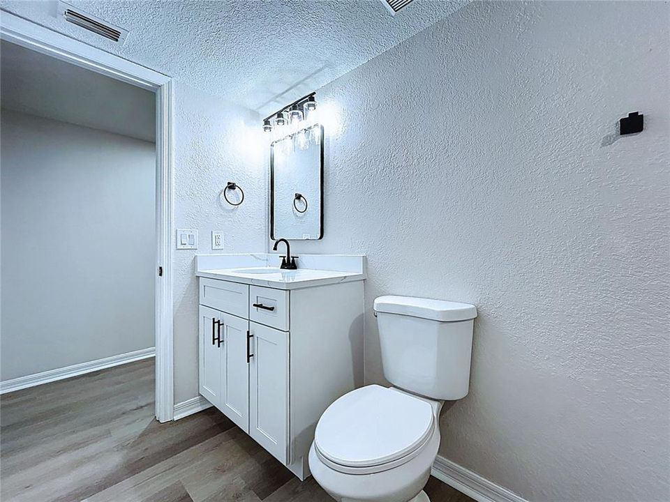 For Sale: $724,900 (5 beds, 3 baths, 4223 Square Feet)