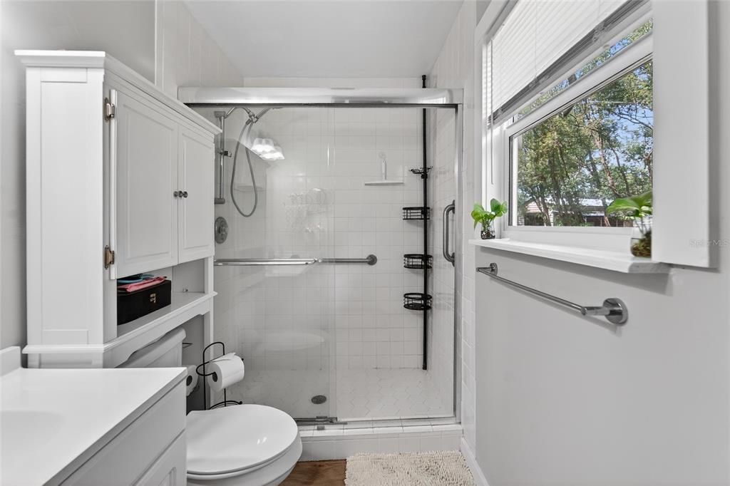 Active With Contract: $675,000 (3 beds, 2 baths, 1152 Square Feet)