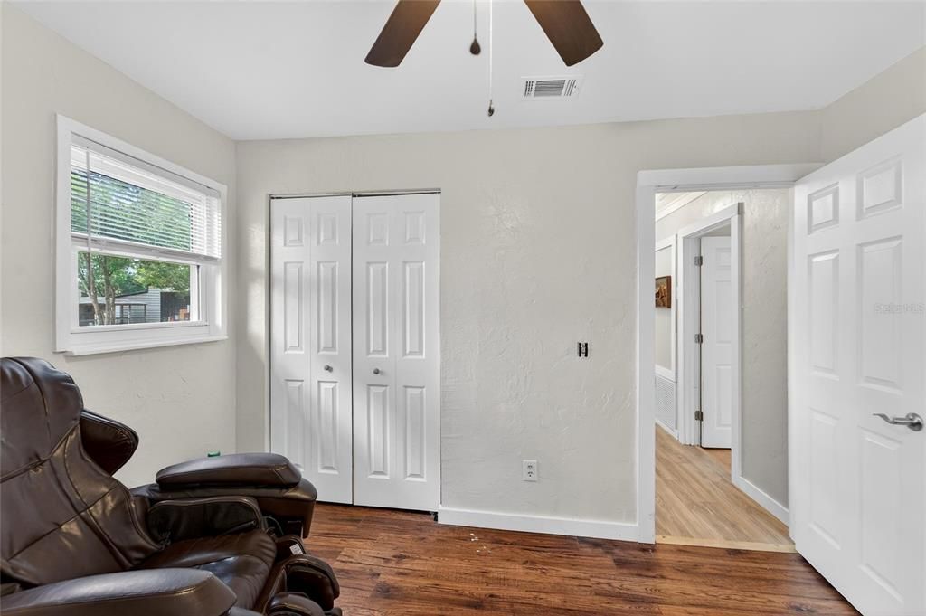 Active With Contract: $675,000 (3 beds, 2 baths, 1152 Square Feet)