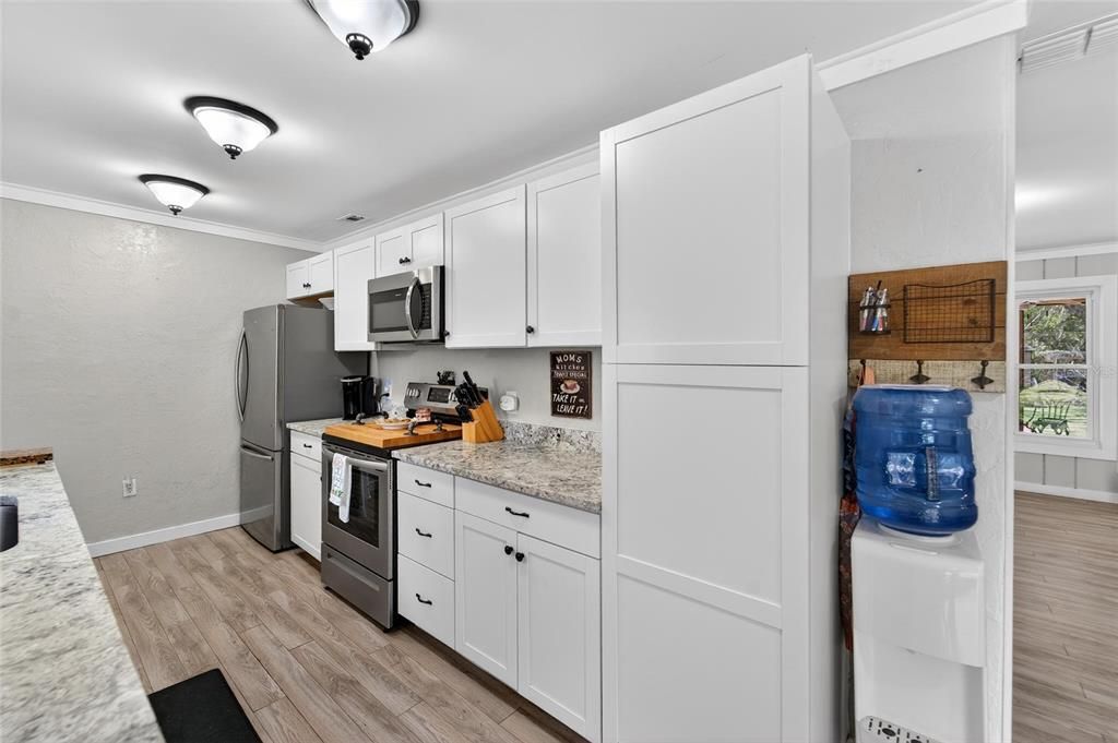 Active With Contract: $675,000 (3 beds, 2 baths, 1152 Square Feet)