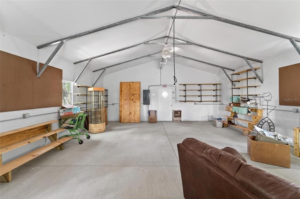 Active With Contract: $675,000 (3 beds, 2 baths, 1152 Square Feet)