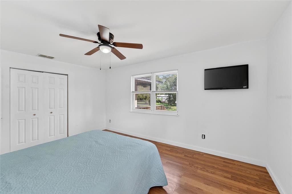 Active With Contract: $675,000 (3 beds, 2 baths, 1152 Square Feet)