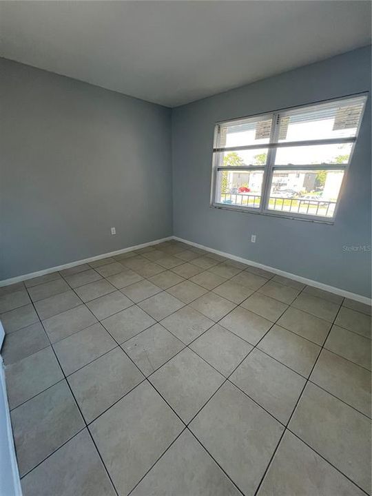 出租: $1,399 (2 贝兹, 2 浴室, 938 平方英尺)